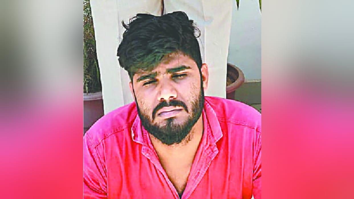 Harendra was killed by young man Ajay to avenge his sister molestation in faridabad