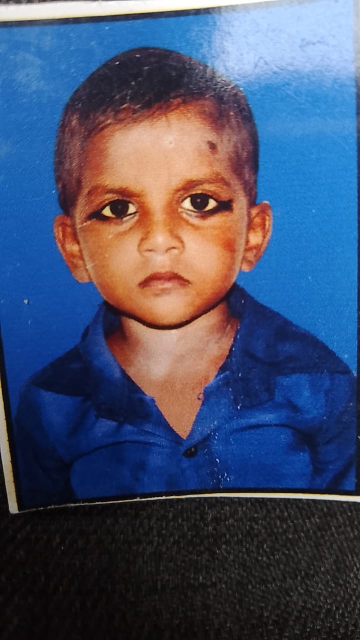 Hardoi, Student drowned in a trench made of soil dug for the road, died