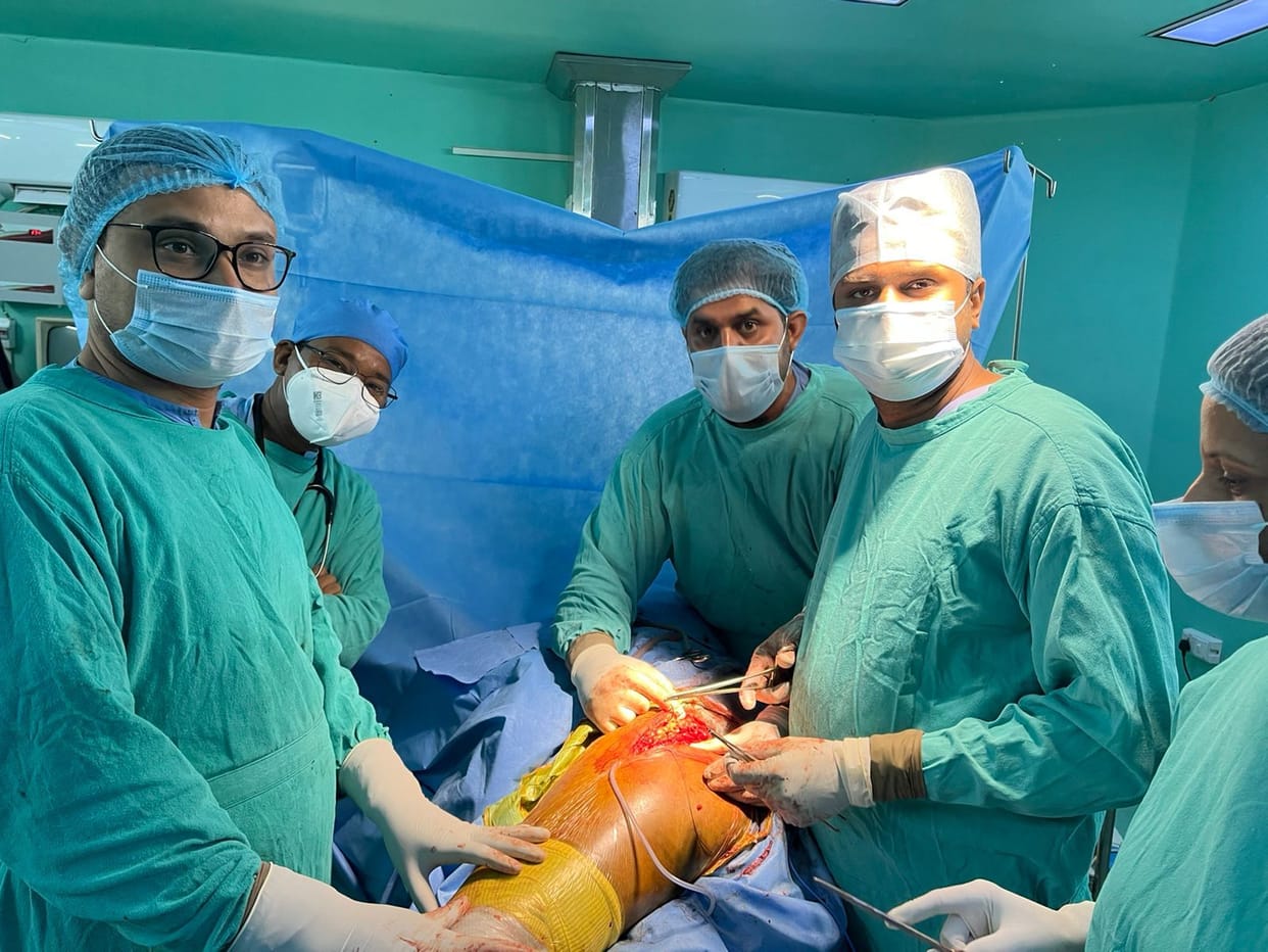 Successful transplant of patient's hip in civil hospital