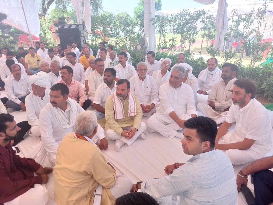 Union Minister pays tribute to Dr. OP Yadav