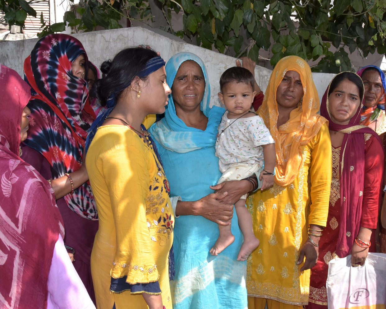 Death of pregnant woman, allegation of dowry murder
