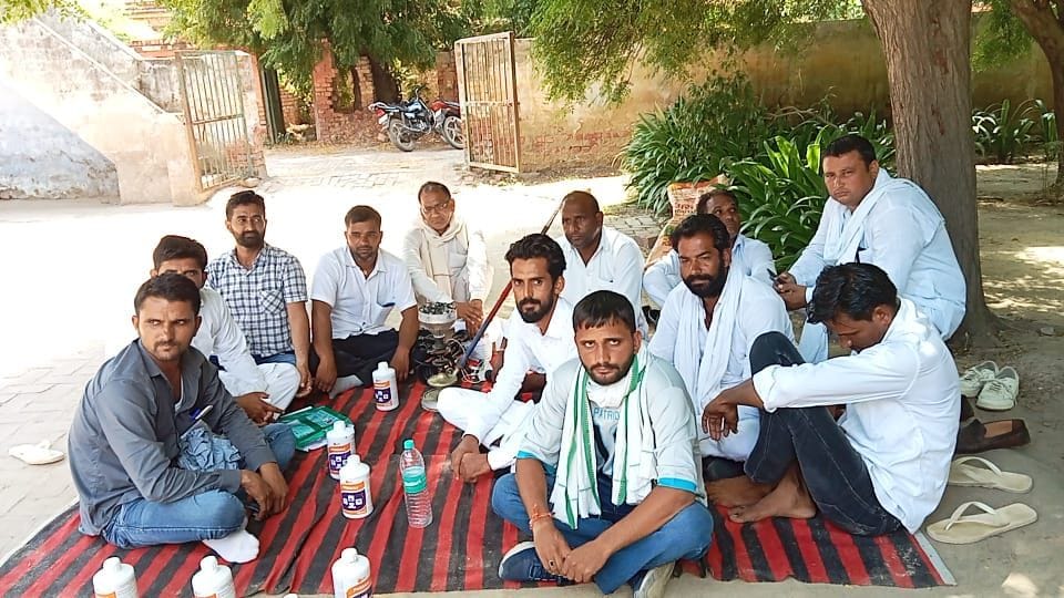 Shopkeeper accused of giving fake pesticides, farmers staged a sit-in in DDA office