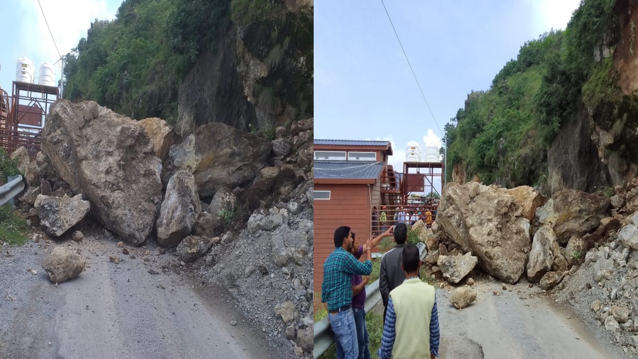 Landslide in Uttarakhand Uttarkashi Thatyud road, vehicles stuck on both sides