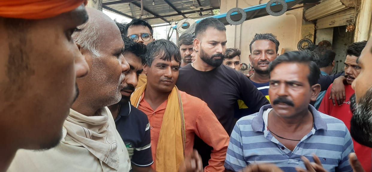 Alleged conversion of religion, Bajrang Dal workers created a ruckus