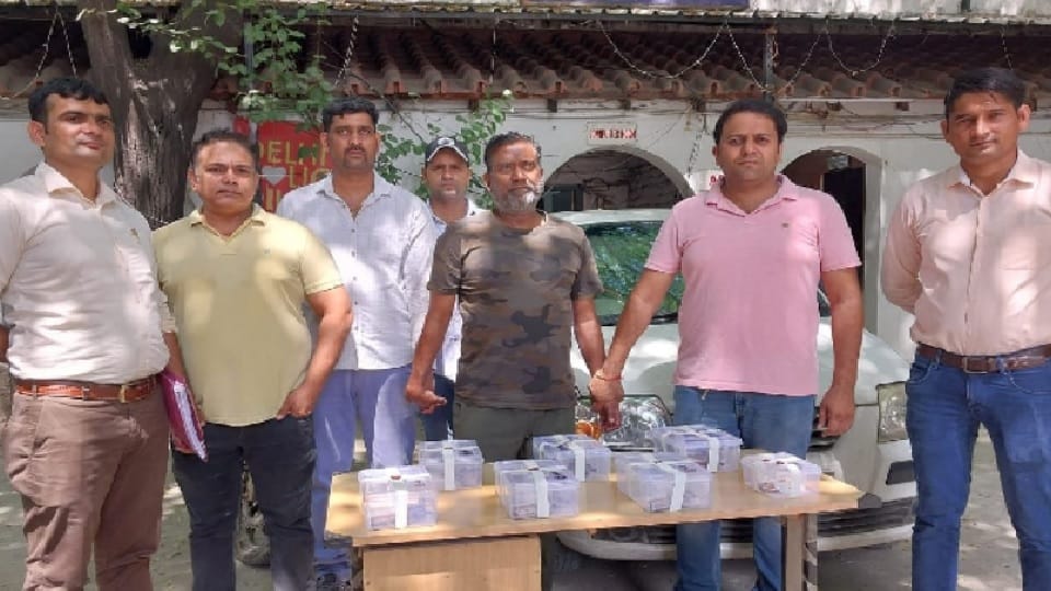 Delhi s Central District Police caught India s biggest vehicle thief Anil Chauhan