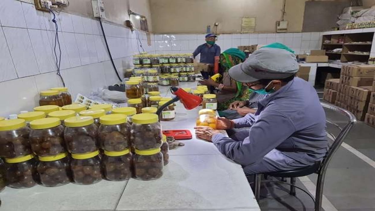 One Station One Product Buy Amla at Prayagraj Junction then lock in Aligarh