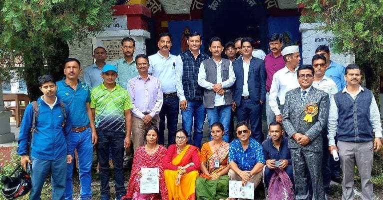 Teachers who did excellent work honored on Teacher's Day