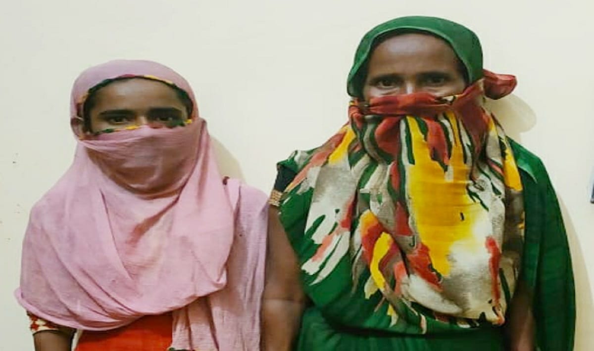 Sensational disclosure of murder case in sonebhadra Wife daughter and her lover strangled together