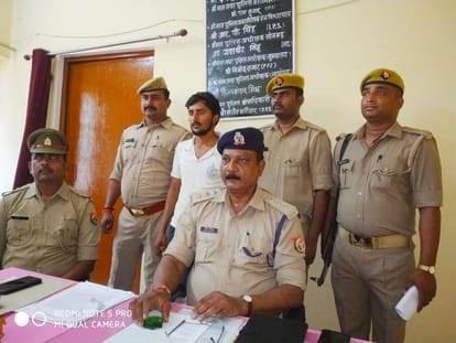 Sensational disclosure of murder case in sonebhadra Wife daughter and her lover strangled together