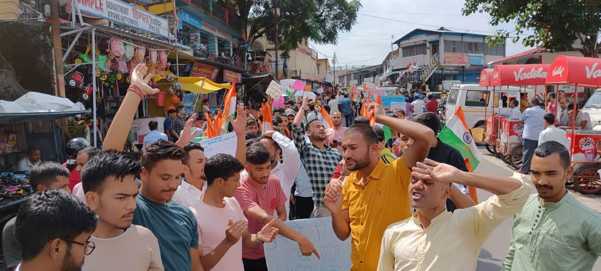 UKSSSC Youth Protest demand for CBI probe into irregularities in examinations