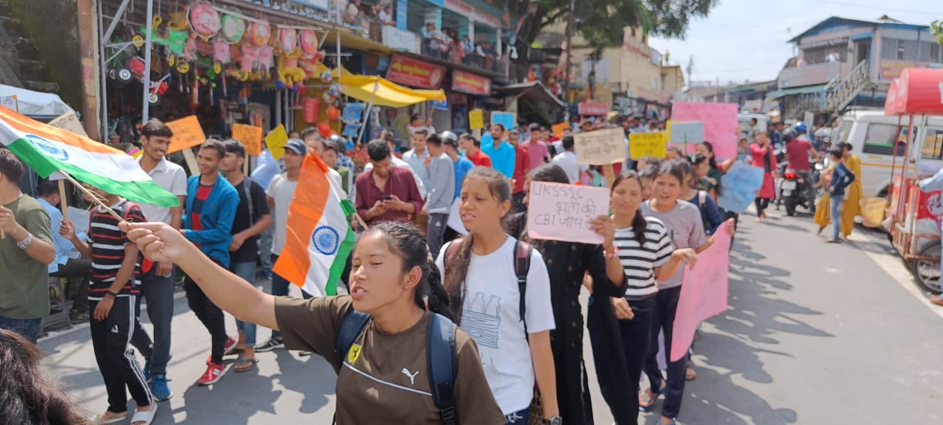 UKSSSC Youth Protest demand for CBI probe into irregularities in examinations