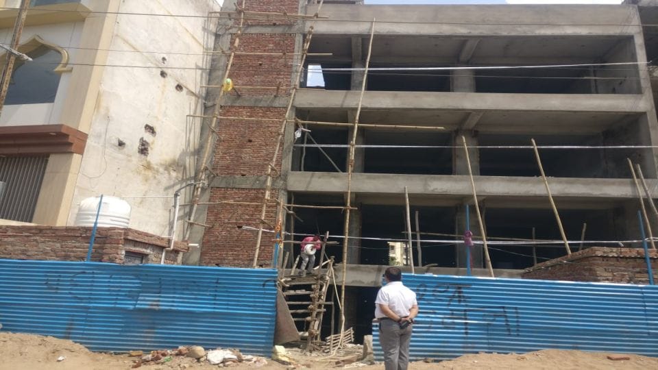 Oil mafia Manoj goyal three-storey commercial building sealed in Agra