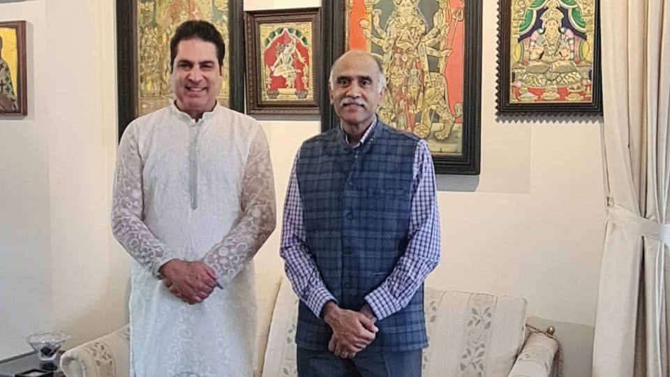 Naved Mian meets Indian Ambassador to Germany