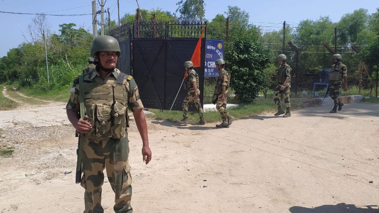 Flag meeting between Bsf and Pak Rangers held at international border jammu at Ceasefire Violation