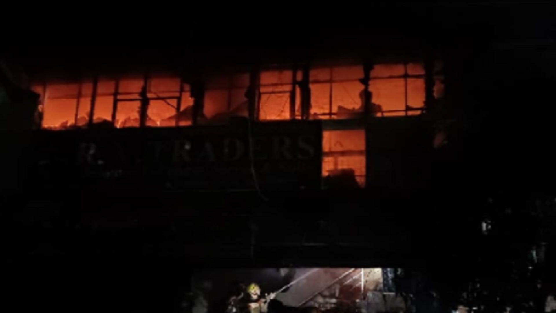 Delhi chandni chowk fire incident power of building was cut off, then how did the fire start