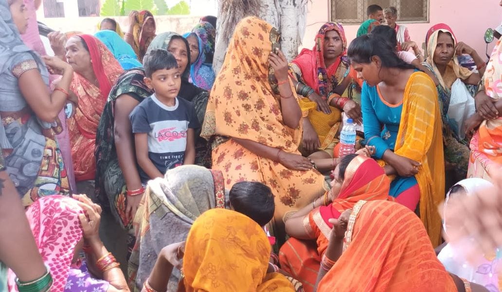 Hardoi, Vehicle hit bike, farmer died