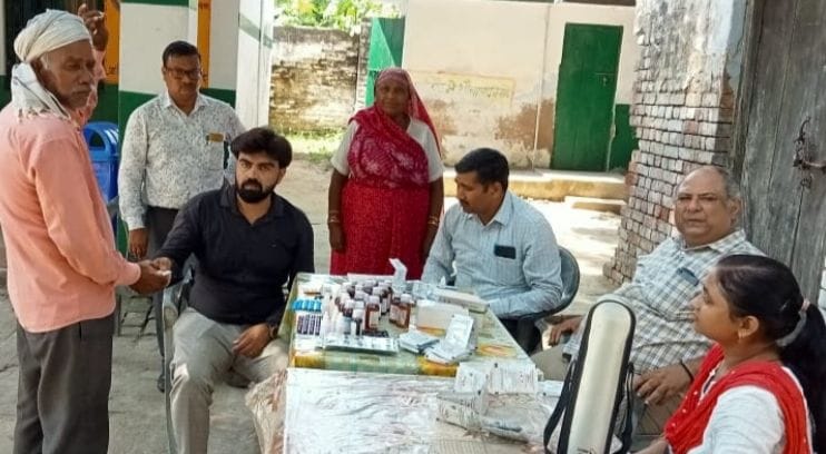 Kanpur Dehat: Girl dies of fever and stomach ache in Marg Maitha village, many more people in the grip of fever now