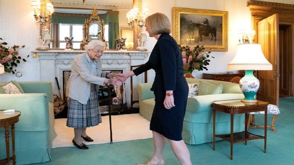 Liz Truss becomes UK prime minister after meeting the Queen at Balmoral Castle: UK Media