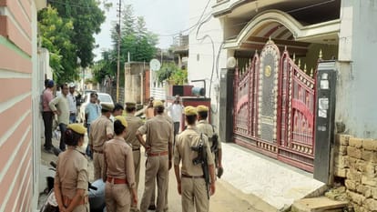 Mukhtar Ansari Property worth 42 crores attached to close Afrozs family is registered in Barabanki Gangster