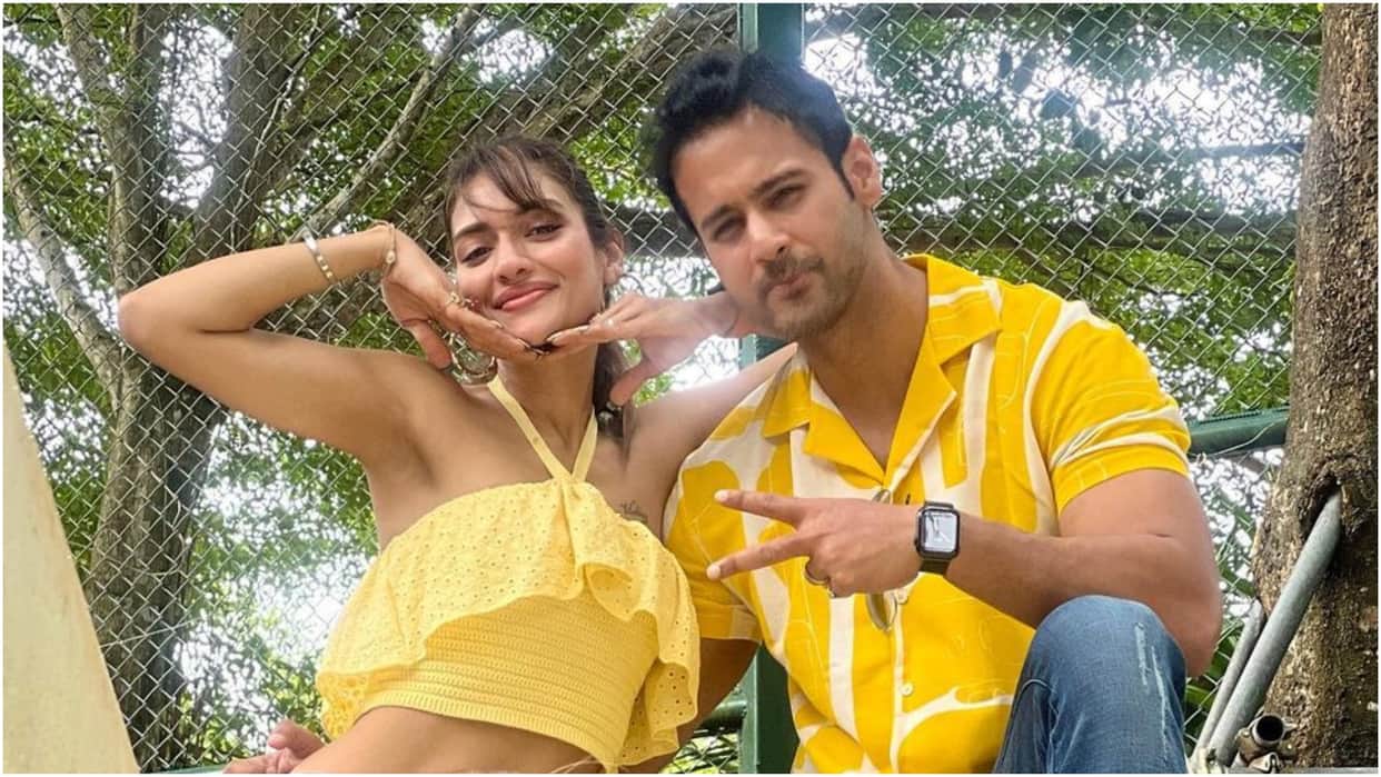 Bengali Actress Nusrat Jahan shares photos with Yash Dasgupta from vacation, goes viral on internet