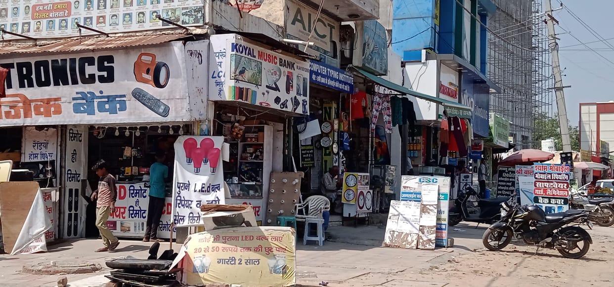 Roads shrunk due to encroachment, now shop will be sealed if challan is cut twice