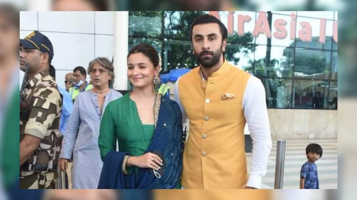Brahmastra Actor Ranbir Kapoor says any kind of criticism of Alia Bhatt is just Jealousy