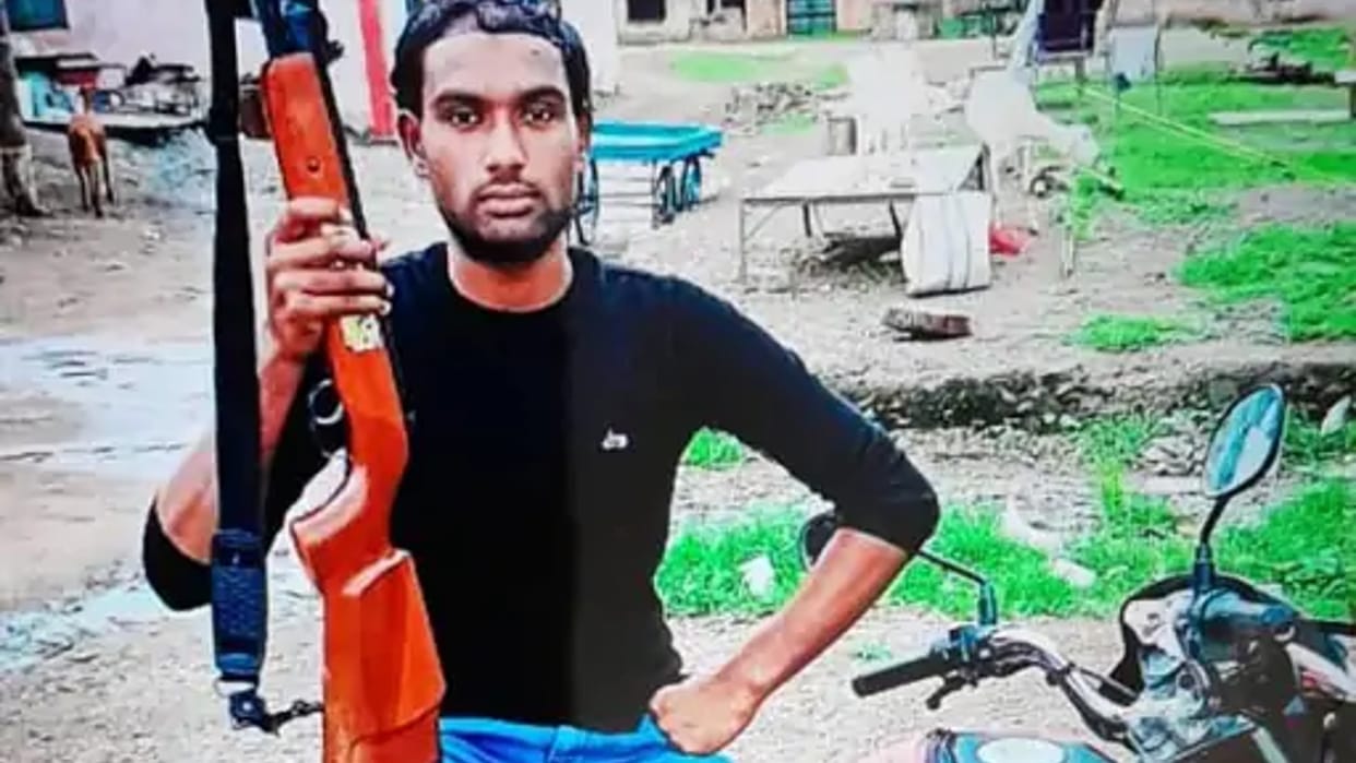 a nursing student was threatened for marriage by converting her religion In Khandwa