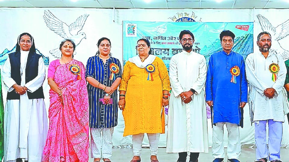 Himalaya Crisis Series Amar ujala campaign in Uttarkashi: Pledge to conserve water