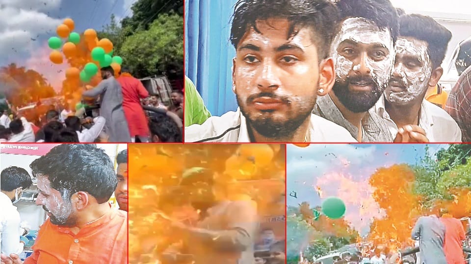 Dehradun News: Gas Balloon Blast in bjym rally due to colour smoke bomb Photos
