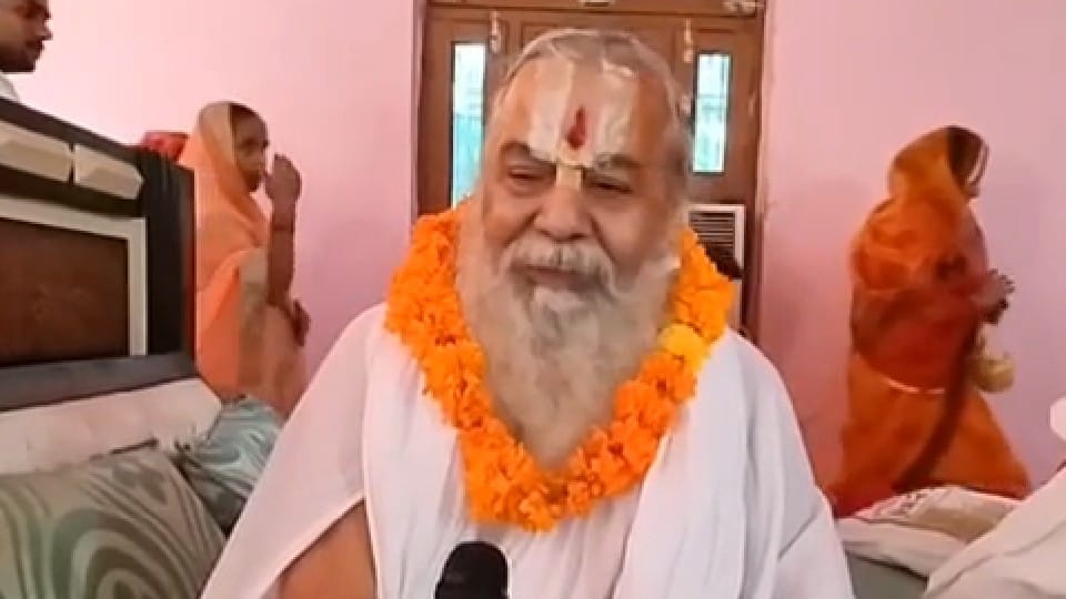 MP News: Kamalnayan Das targets Sonia-Rahul Gandhi