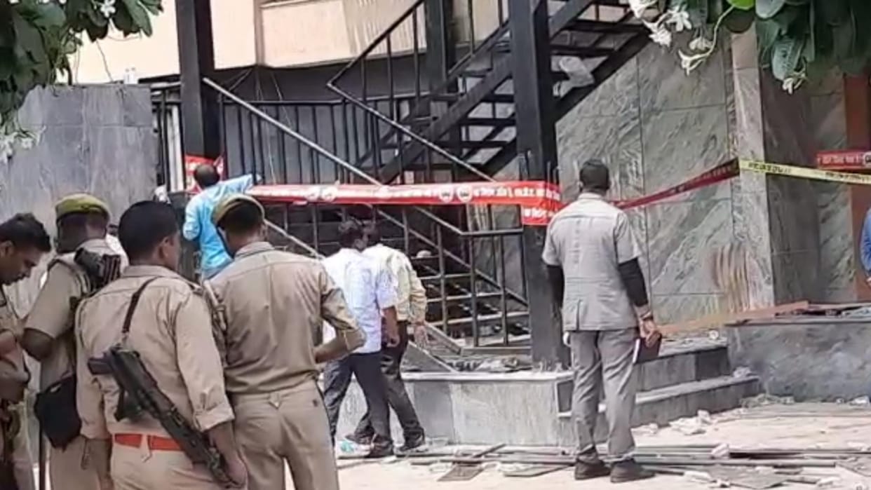 Lucknow development Authority seals Hotel levana.