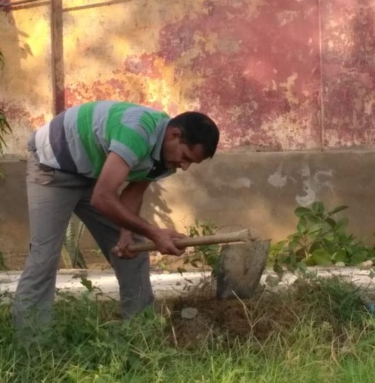 Where there were heaps of garbage, a garden was built there, the body and mind are getting clean