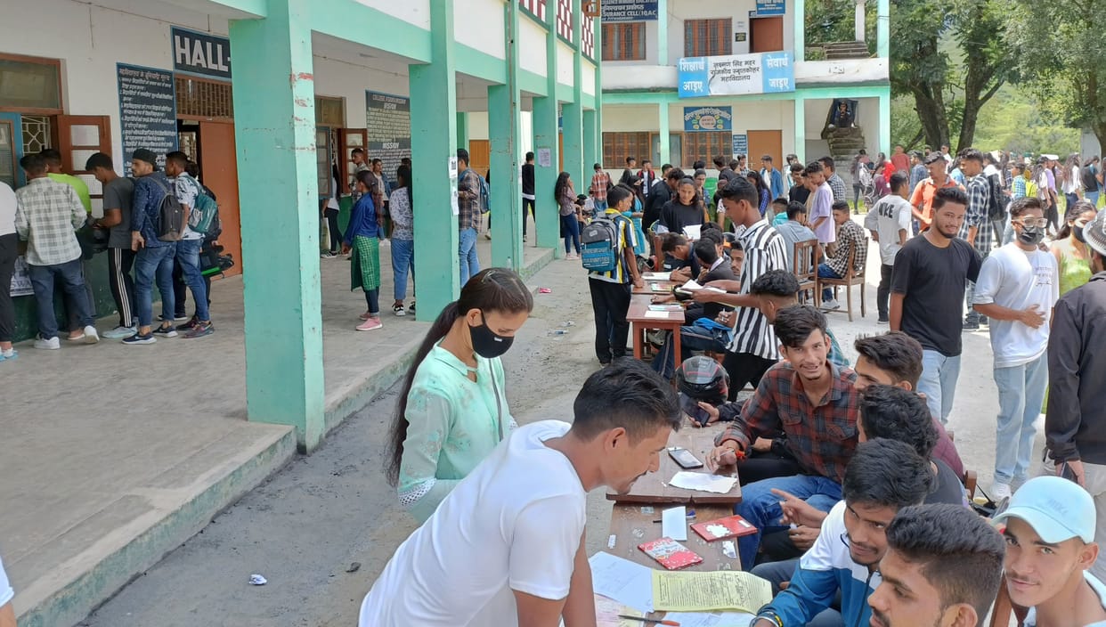 1188 students took admission in the college, 3084 got registered
