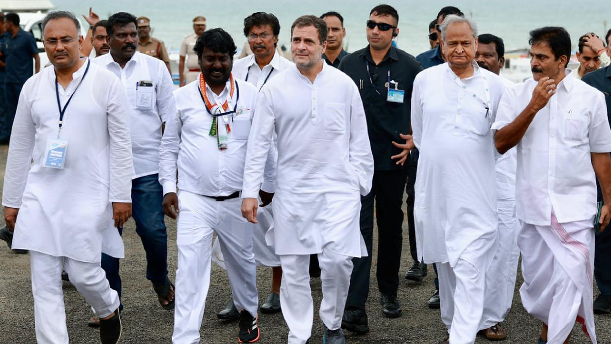 Congress President: ashok Gehlot is strongest contender for president post after Rahul gandhi