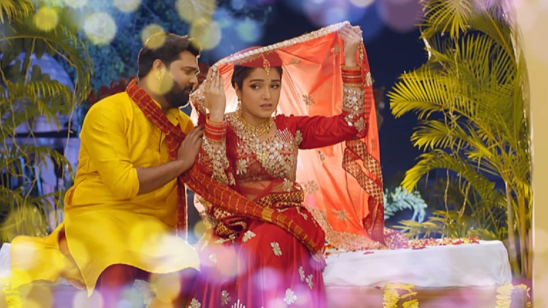Bhojpuri: Aamrapali Dubey song Sona ke sikadiya released, fans love Samar Singh and actress chemistry