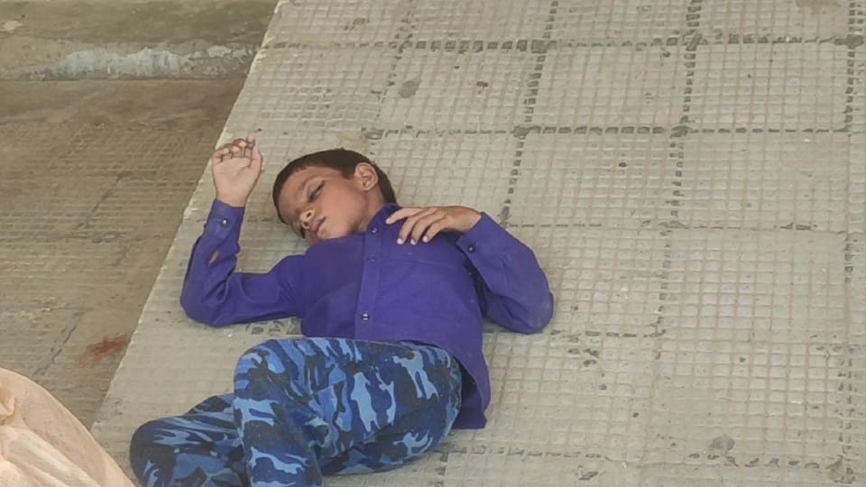 Diarrhea patient child did not get treatment in government hospital of mainpuri
