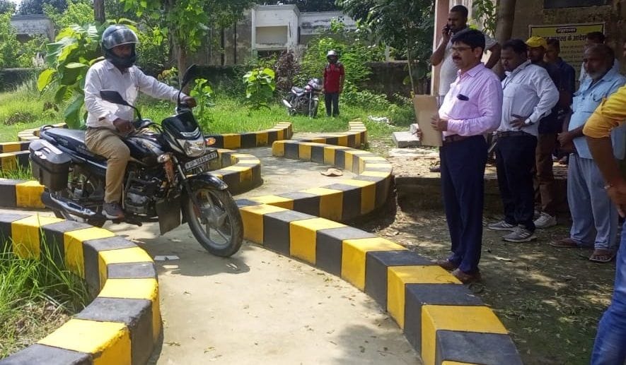 Increasing interest of women in getting driving license
