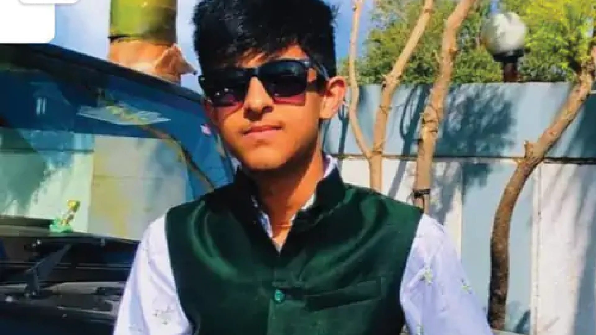 Dhar's millionaire businessman's son chose the path of renunciation, will take initiation at the age of 16