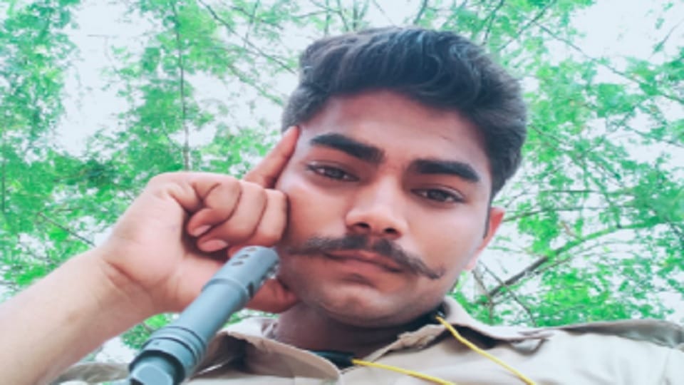 Jhansi News: accused of abuse ran away after dodging the police
