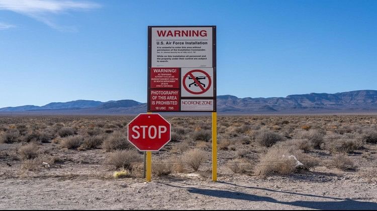 Area 51:क्या है एरिया 51 का रहस्य, जहां एलियंस के ऊपर रिसर्च कर रहा ...