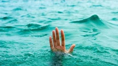 Kangra: बनेर खड्ड में डूबने से दो युवकों की मौत, हरियाणा से कारपेंटर का काम करने आए थे two youth drowned in baner khadd in kangra himachal pradesh