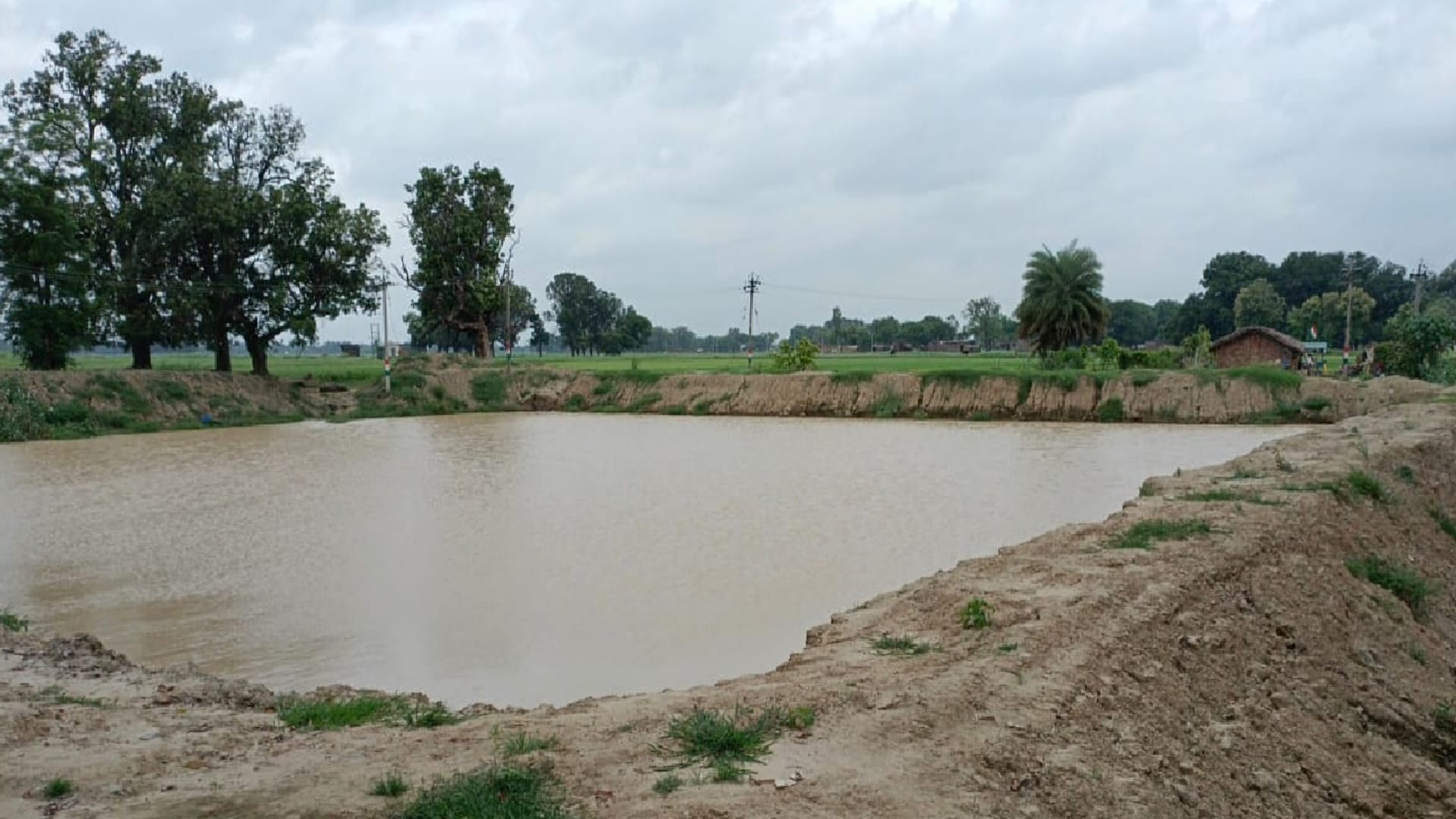target of 259 lakes 243 claims to be completed reality something else in Gorakhpur