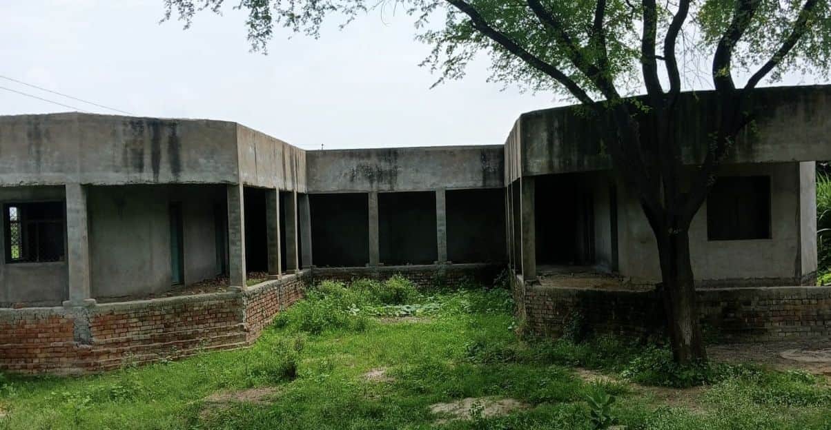 rigged in the construction of panchayat house, instructions to rebuild
