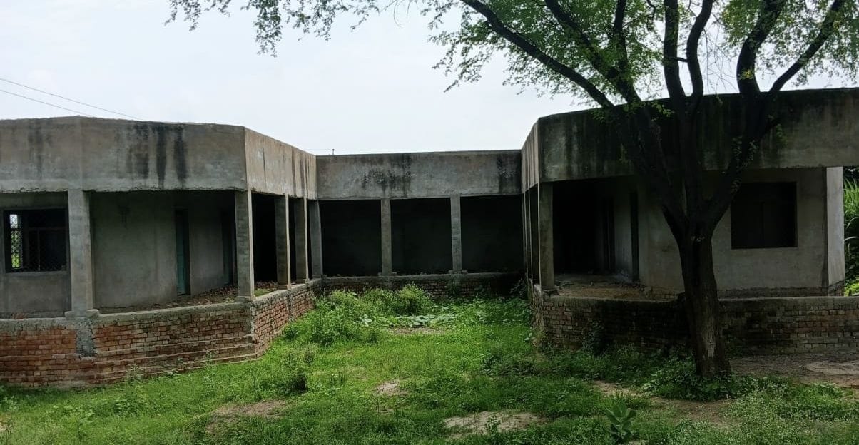 rigged in the construction of panchayat house, instructions to rebuild
