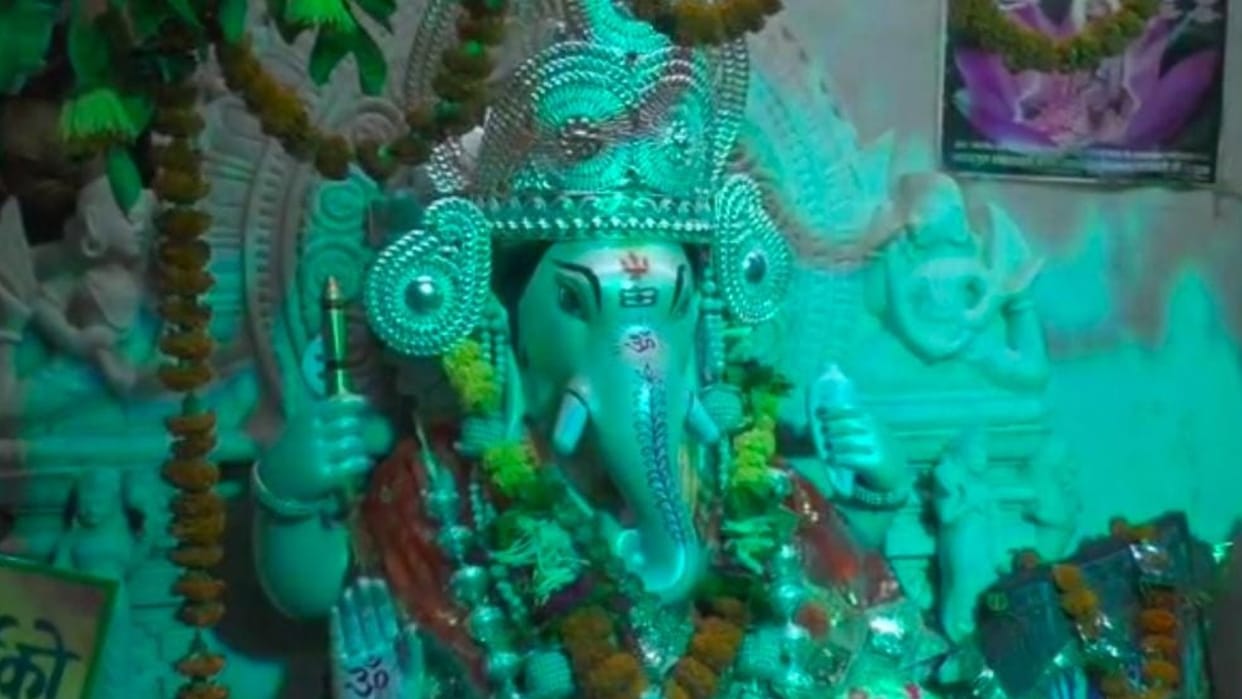 Vighnaharta Ganesh is the identity of this square of Katni, fair held every year for four decades