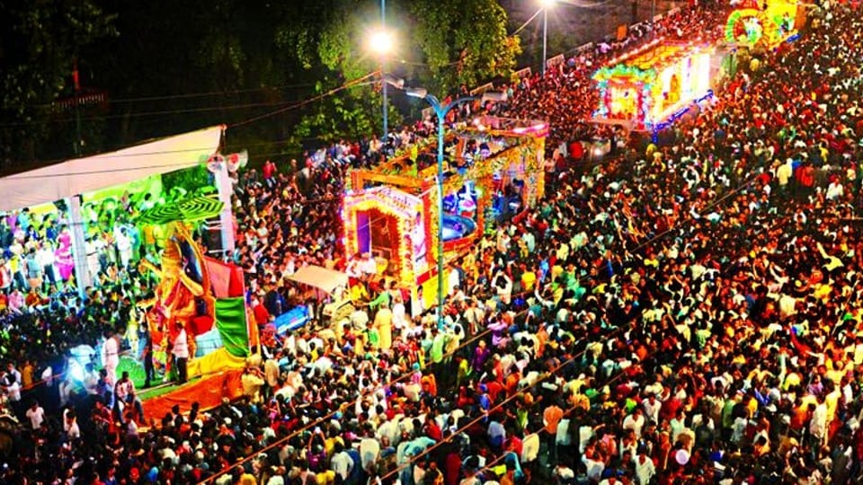 Indore: Many roads will remain closed due to Anant Chaturdashi, know which way to go