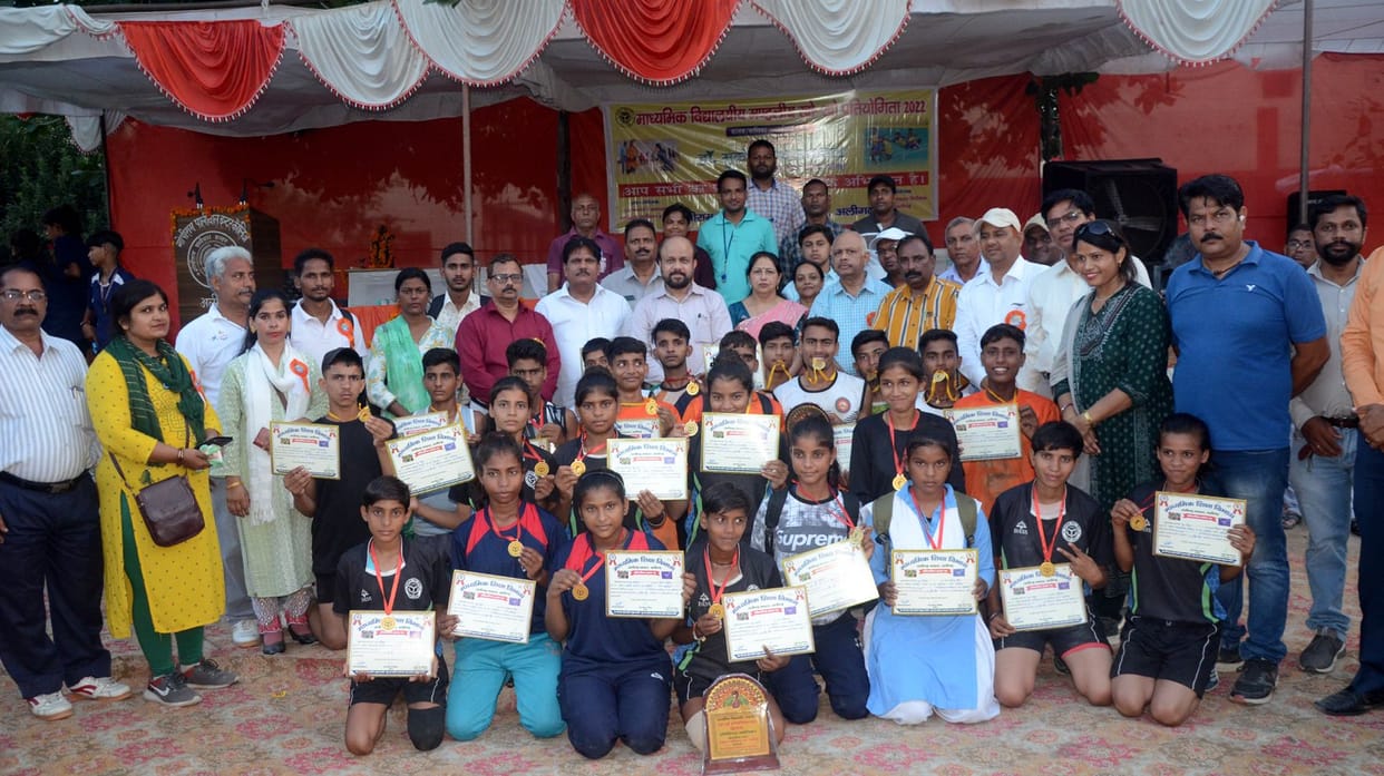 Aligarh's team became the winner in kho-kho competition