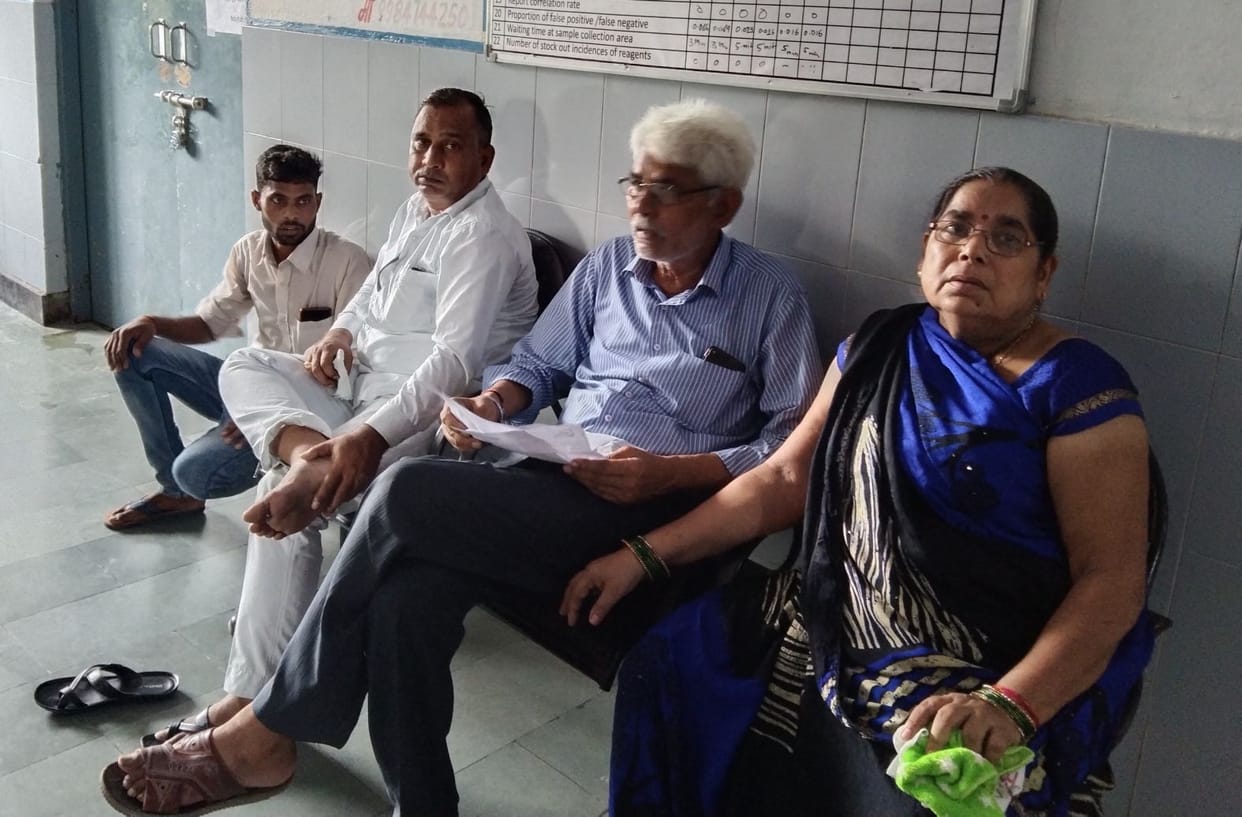 The investigation in the lab of Lohia Hospital stalled for the second day