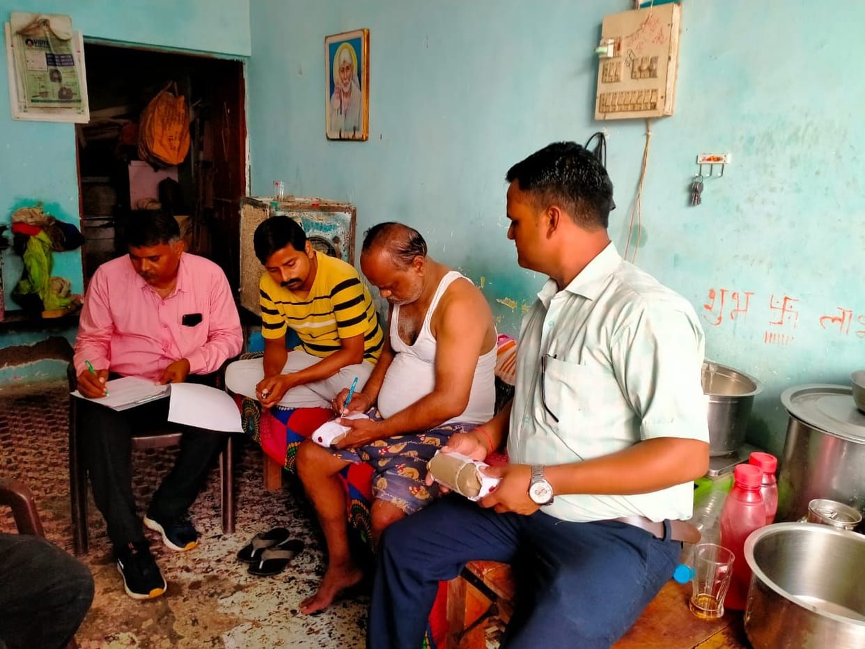 Jalaun: Samples of milk and cheese taken by running a campaign