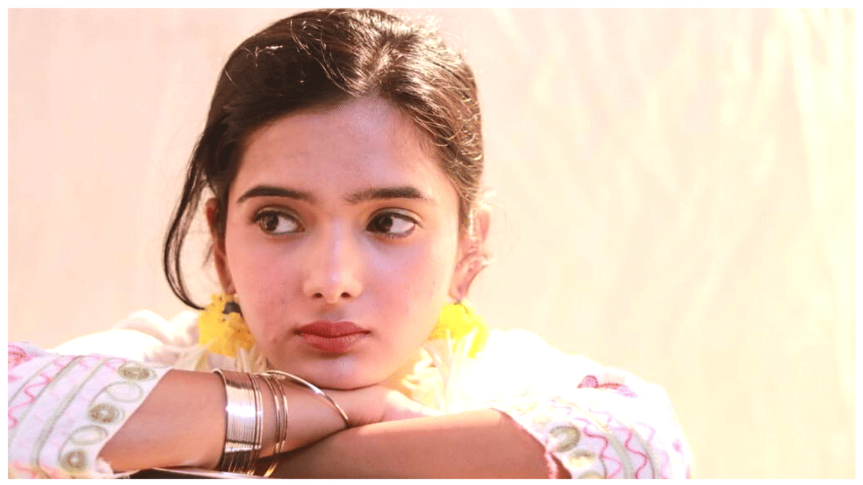 Siya Starrer and Shalini Pandey Sister Pooja Pandey Exclusive Interview Actress Talked About her Struggle